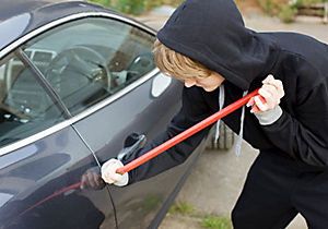 Tại tỉnh Nhikolaiev, một chiếc xe bị cướp khi lái xe đang ngủ