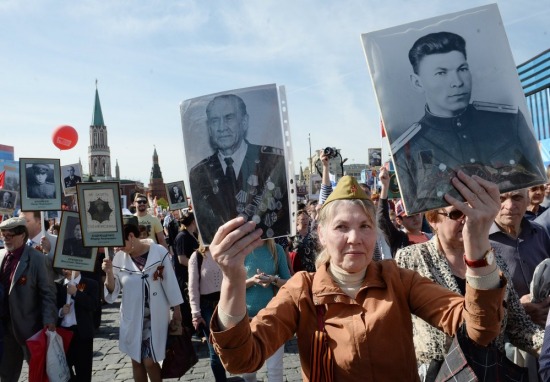 Hơn nửa triệu người tham gia tuần hành mang tên " Binh đoàn Bất tử" tại Moscow