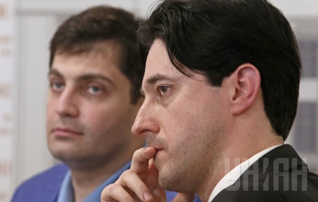 Kasko và Sakvarelidze giới thiệu các đồng nghiệp của đảng mới thành lập