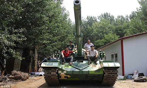 Nông dân Trung Quốc chế tạo xe tăng 20 tấn
