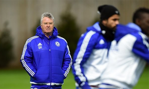 Hiddink từ chối ba lời mời, chờ cơ hội dẫn dắt tuyển Anh