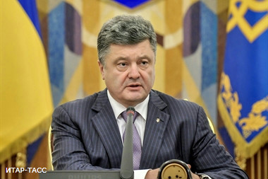 Tổng thống Ukraine Porosenko giao trách nhiệm bắt buộc trong vòng hai tháng phải hoàn thành xong tháp truyền hình Donbass