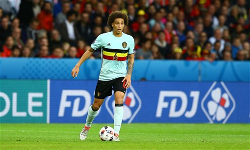 Nhật ký chuyển nhượng ngày 6/7: Nani chính thức gia nhập Valencia