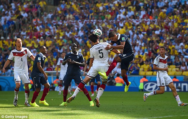 “Pháp mạnh, nhưng Đức sẽ giành chiến thắng với tỷ số 2-1”