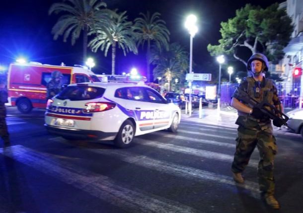 Lãnh đạo thế giới bàng hoàng về vụ khủng bố tàn nhẫn ở Nice, Pháp