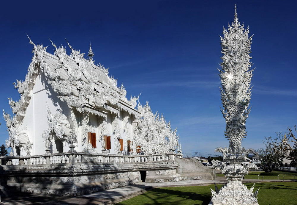Wat Rong Khun – kỳ quan Phật giáo trắng tinh như cổ tích