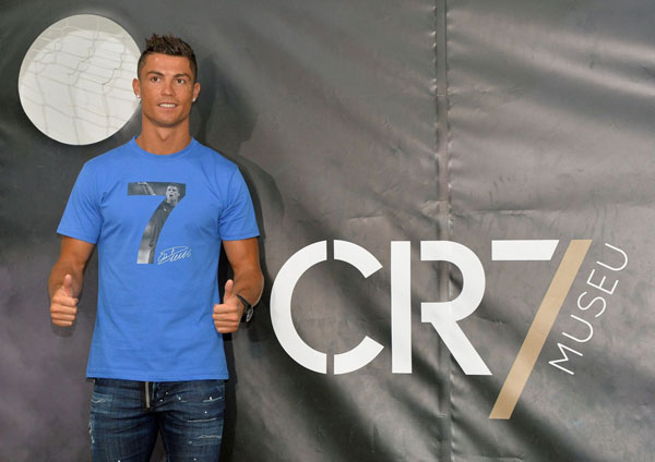 Cristiano Ronaldo sắp có sân bay mang tên mình