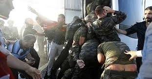 Tại Thổ nhĩ kỳ 283 lính bảo vệ của Tổng thống Erdogan bị bắt