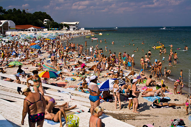 Chiếm đất tại các bờ biển Odessa: Phá bỏ các nhà hàng, các khu vui chơi giải trí tại 15 bãi tắm