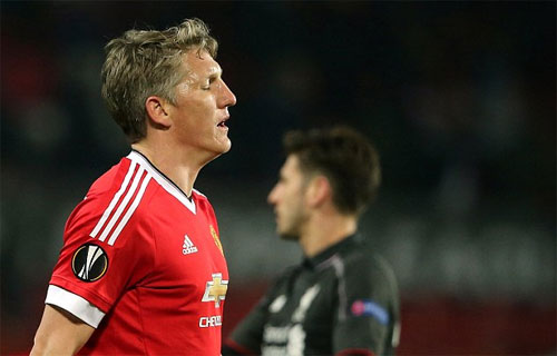 Schweinsteiger trở thành nạn nhân lớn nhất của cuộc thanh lọc Man Utd