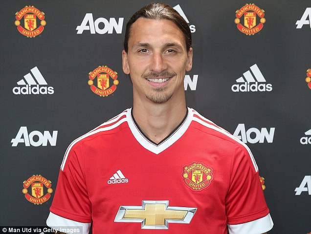 Zlatan Ibrahimovic - “Số 9” đích thực của MU