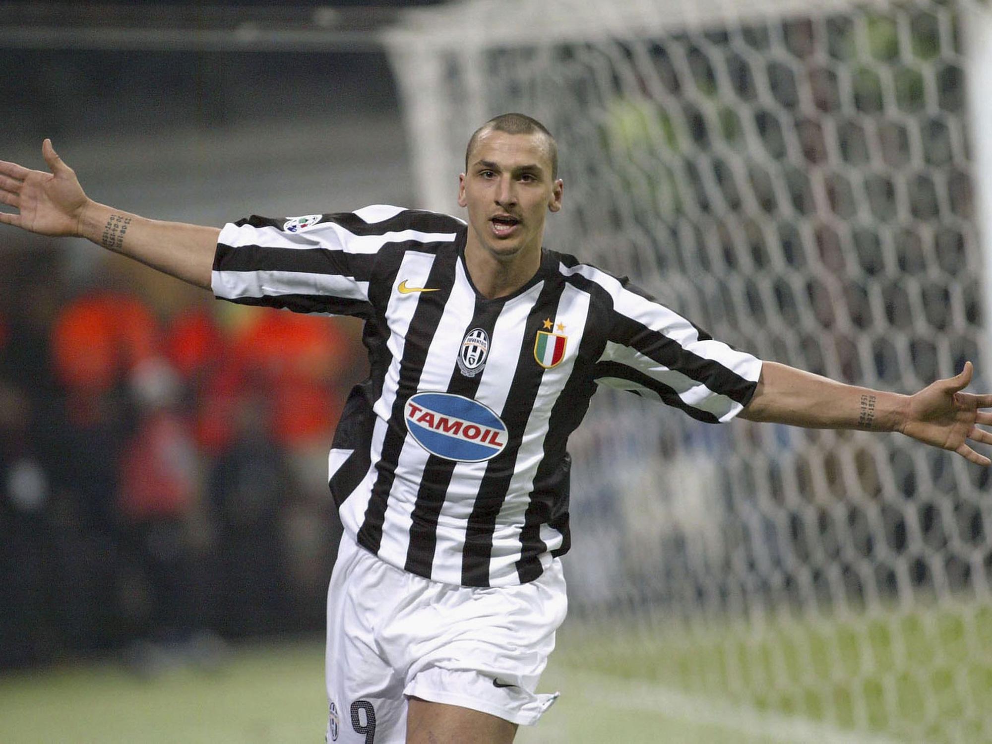 Zlatan Ibrahimovic - “Số 9” đích thực của MU
