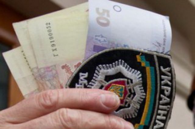 Cảnh sát tỉnh Kharcov tinh ranh nghĩ ra cách để nhận hối lộ