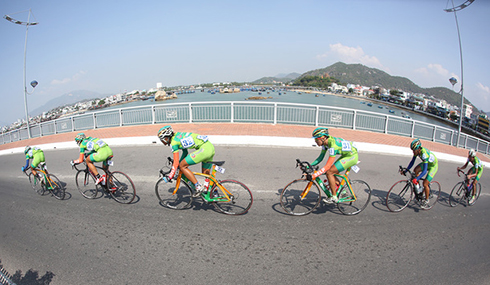 Lần đầu tiên tổ chức đua xe tại huyện đảo Phú Quốc