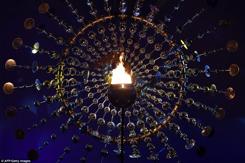 Lung linh lễ khai mạc Olympic Rio 2016