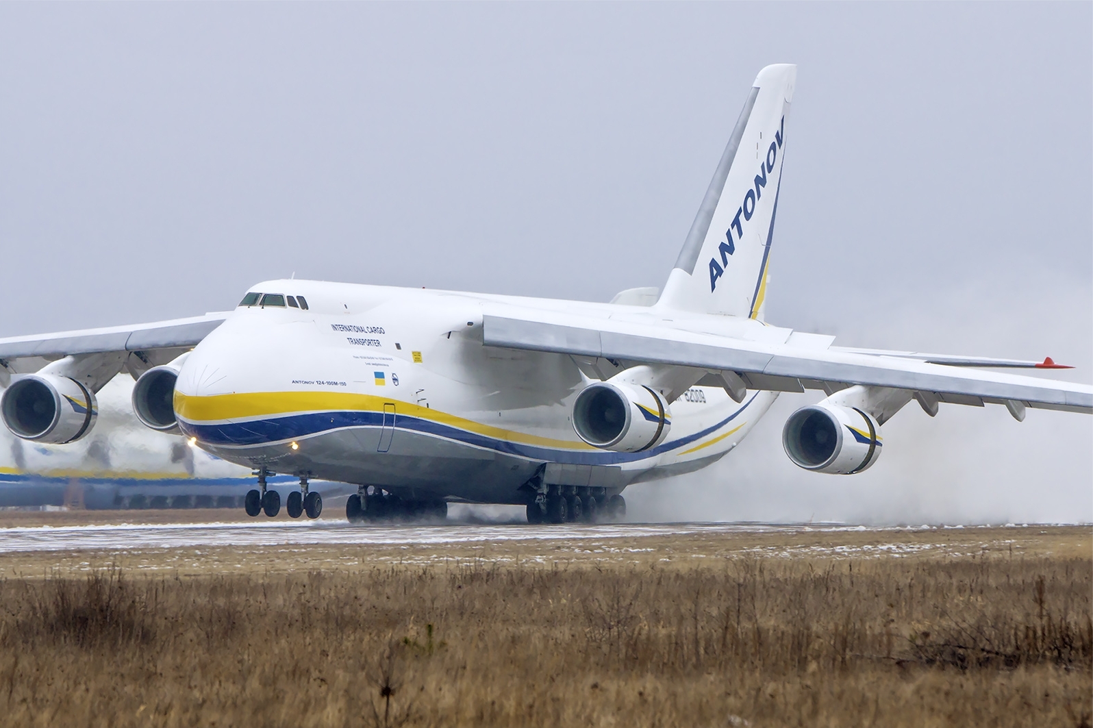 Sản xuất máy bay, niềm tự hào của ngành công nghiệp hàng không Ukraina
