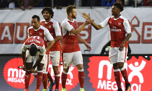 Arsenal thắng ngược Man City ở trận giao hữu cuối cùng