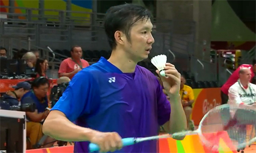 Có bạn gái hỗ trợ, Tiến Minh thắng trận đầu ở Olympic 2016