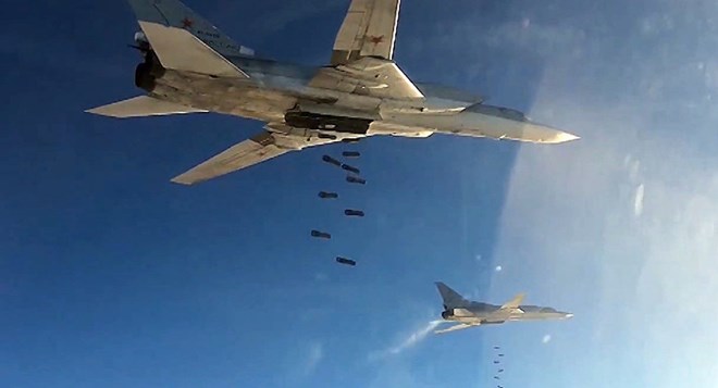 Tại sao Iran cho phép Nga sử dụng căn cứ không quân để chống IS?