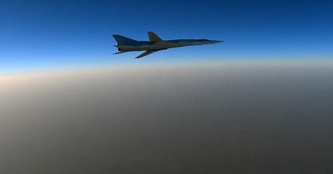 Máy bay ném bom Nga cất cánh từ Iran tấn công IS ở Syria