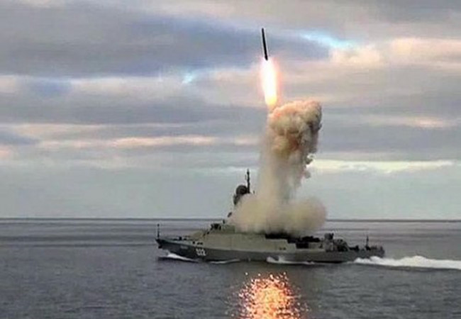 Iraq, Iran cho phép Nga phóng tên lửa Kalibr bay qua không phận