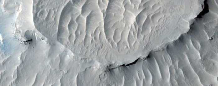 Những bức ảnh kỳ lạ về sao Hỏa mới được NASA công bố