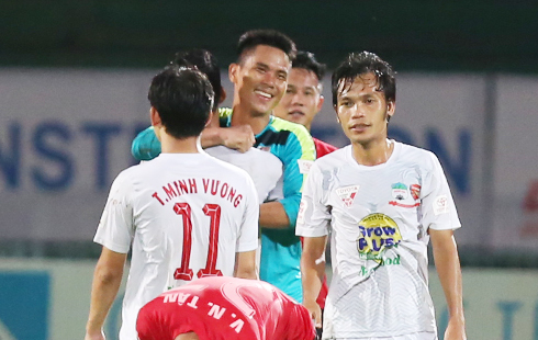 HAGL thắng trận thứ tư liên tiếp ở V-League