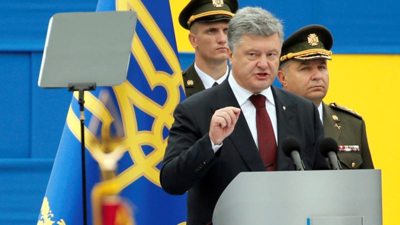 Tổng thống Ukraine Porosenko: Trong 2,5 năm có 300 ngàn người Ukraine ra mặt trận