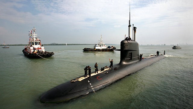 Pháp mất uy tín trầm trọng sau vụ mất cắp thiết kế tàu ngầm