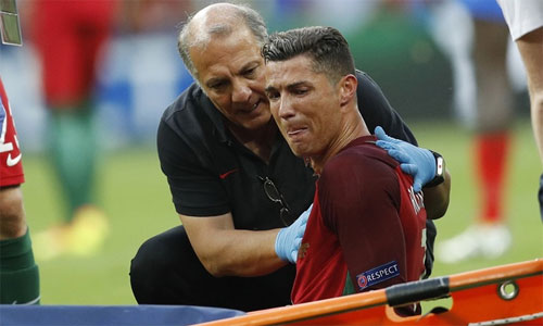 Ronaldo lỡ trận ra quân vòng loại World Cup 2018