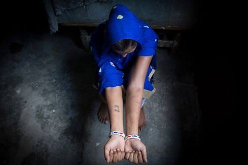 Cô gái Ấn Độ trở về nhà sau 10 năm bị bắt cóc làm nô lệ