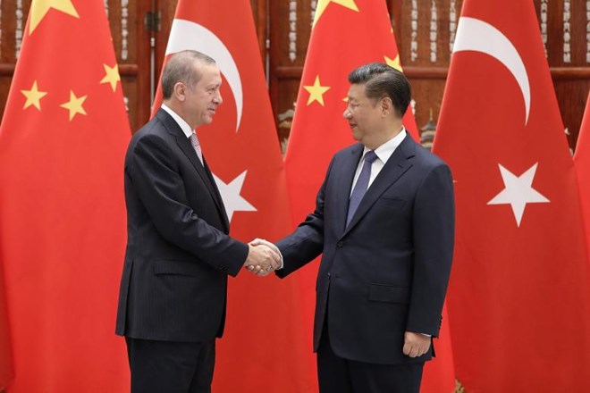 Trung – Thổ tuyên bố củng cố hợp tác chống khủng bố, gạt bỏ xích mích cũ