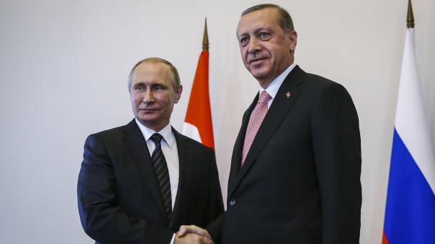 Putin tại cuộc gặp mặt với Erdogan nói đùa về lãnh đạo cơ quan tình báo Thổ nhĩ kỳ