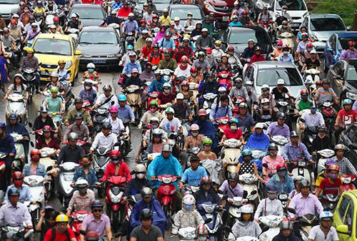 Hà Nội chưa thể cấm xe máy 'trong 10 năm tới'