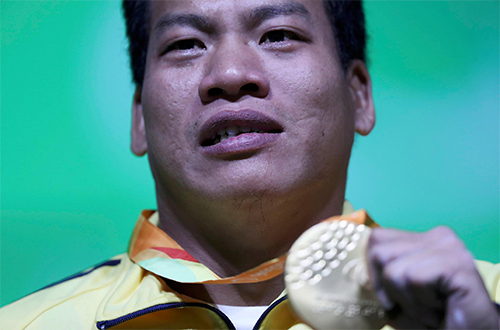 Đô cử Việt Nam đoạt HC vàng Paralympic 2016, phá kỷ lục thế giới English ga(