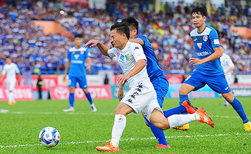 Đánh bại Quảng Ninh, Hà Nội T&T rộng cửa vô địch V-League