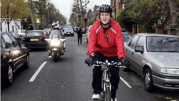 Vì sao cựu Thủ tướng Anh David Cameron cương quyết rời chính trường?