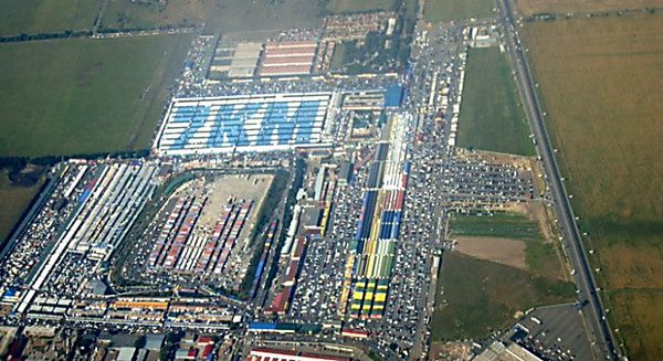 Một số thông tin về ông chủ mới của chợ Cây số -7 Odessa