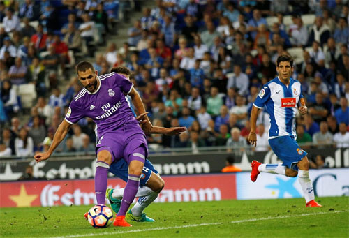 Real tái chiếm vị trí số một Liga dù mất Ronaldo và Bale