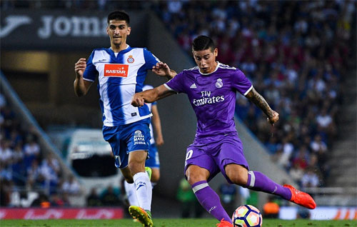 Real tái chiếm vị trí số một Liga dù mất Ronaldo và Bale