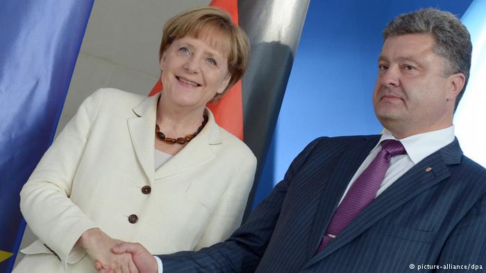 Thủ tướng Đức Merkel kêu gọi Tổng thống Poroshenko có những bước cương quyết thực hiện thỏa thuận Minsk