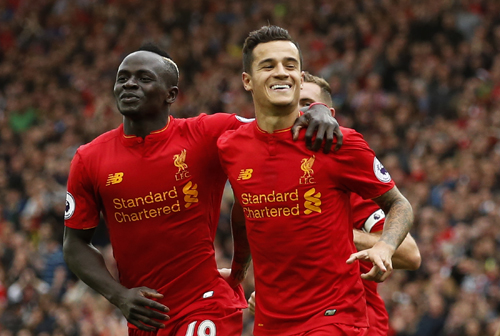 Liverpool đại thắng, lọt vào top 4 Ngoại hạng Anh