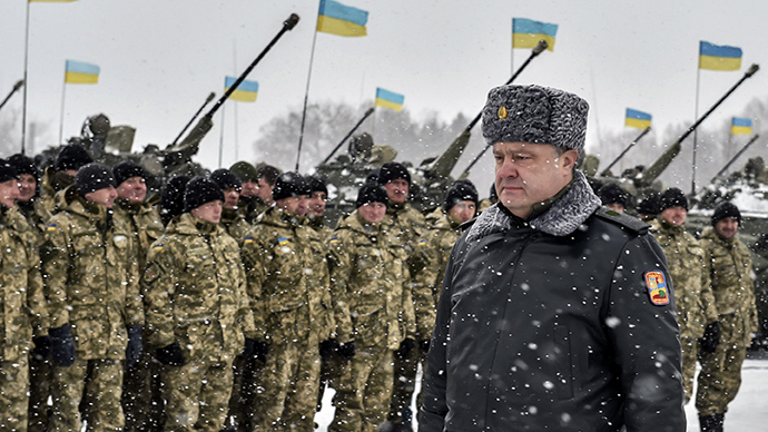 Mùa thu sẽ có 14 ngàn công dân Ukraine diện nghĩa vụ quân sự được gọi nhập ngũ.