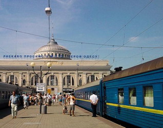 Cảnh sát Odessa tường thuật chi tiết về vụ cô gái bị hãm hiếp tại nhà ga đường sắt Odessa