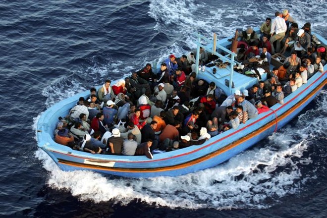 Gần hai ngàn người di tản được cứu tại Địa Trung hải