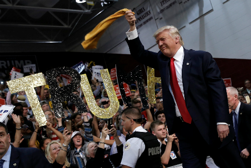 Nỗi lo sợ của những người ủng hộ trung thành Donald Trump
