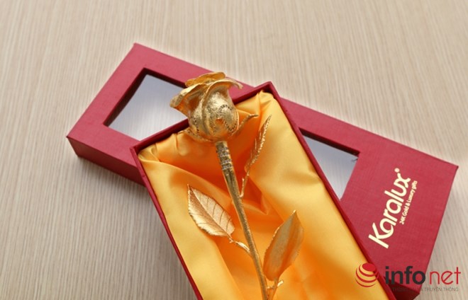 Ngắm bông hồng giá nửa tỷ đại gia Quảng Ninh tặng vợ dịp 20/10