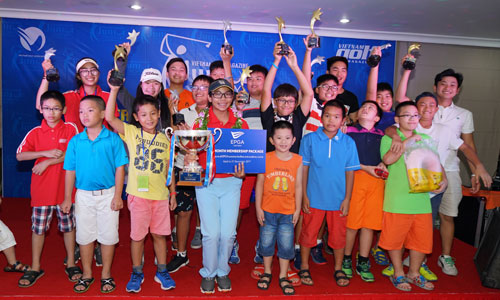 Golf thủ Thái Lan vô địch giải trẻ của VGA