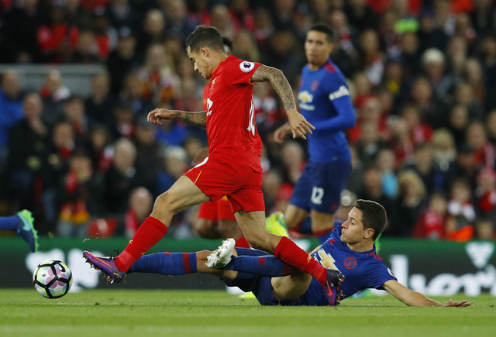 Man Utd bất phân thắng bại với Liverpool tại Anfield