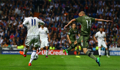 Ronaldo ngừng ghi bàn, Real vẫn đại thắng ở Champions League